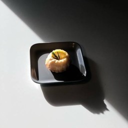 ขนมเค้กนายหนวด