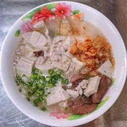 ก๋วยจั๊บญวน สาทร