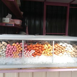 ร้านส้มเปรี้ยวคอหมูย่าง