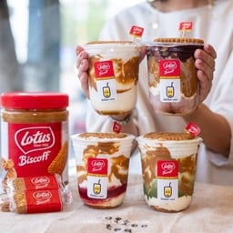 LOTUS BISCOFF CHEESE CAKE