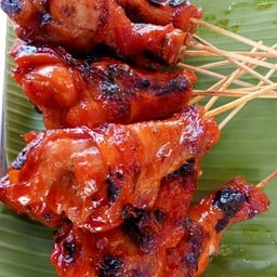 ไก่ย่างลุงตุ้ม@หลังวัดโบสถ์ & ข้าวกล่อง