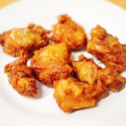 กระดูกหมูทอด