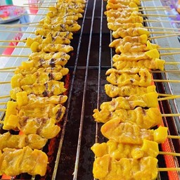 ร้านหมูสะเต๊ะอรเซ็น