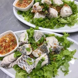 ปลากระพงลวกจิ้ม