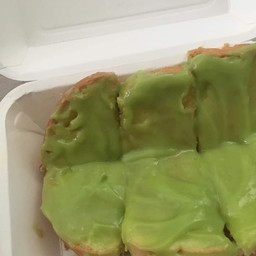 ขนมปังปิ้งสังขยาชาเขียว