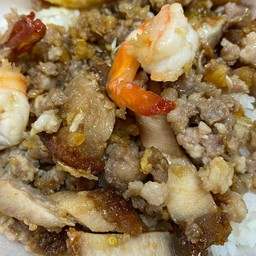 หมูสับกระเทียมราดข้าว