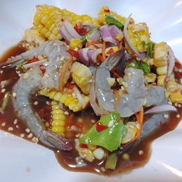 ยำข้าวโพดกุ้งสด