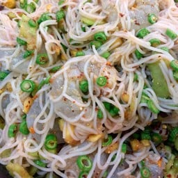 ยำขนมจีนกุ้งสด