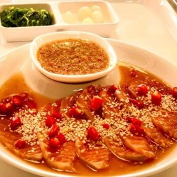 แซลมอนดองซีอิ้ว