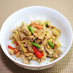 ข้าวผัดพริกขิง