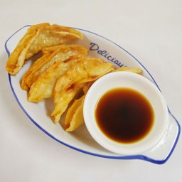 เกี๊ยวซ่าหมู