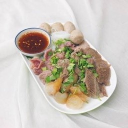 ลวกจิ้มเนื้อ