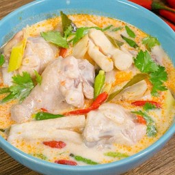 ต้มข่าน่องไก่