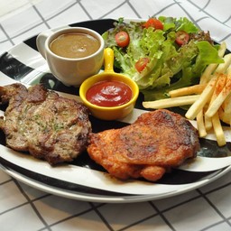 Combi.สเต็กไก่สไปซี่ & สเต็กหมูเปปเปอร์ซอส