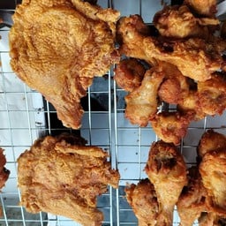 ไก่ทอด หลานยาย หนองตุ