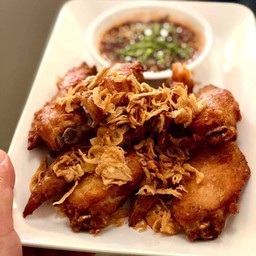 ปีกไก่ทอด