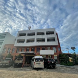 Pin Hotel