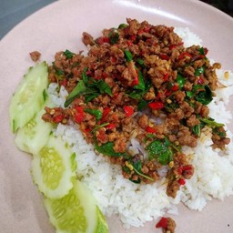 ข้าวกระเพราเนื้อสับ