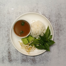 ขนมจีนน้ำยาป่า