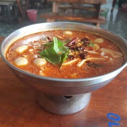 ต้มยำหม้อไฟ