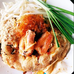 ผัดไทยวุ้นเส้นกุ้งสด