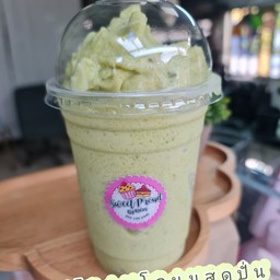 อโวคาโดนมสดปั่น