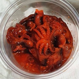 ลูกปลาหมึกยักษ์ปรุงรส