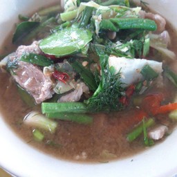 แกงอ่อมหมู