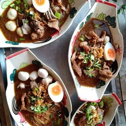 ก๋วยเตี๋ยวเหมาลำ