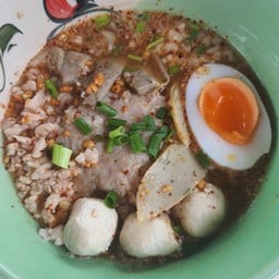 ก๋วยเตี๋ยวคุณดา