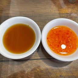 น้ำจิ้มมี 2 แบบ