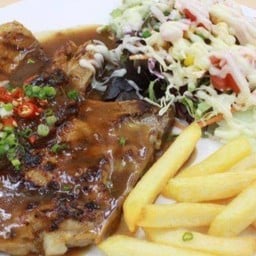 สเต็กหมูพ๊อตช็อป สไปซี่