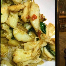 ข้าวกระเพราปู