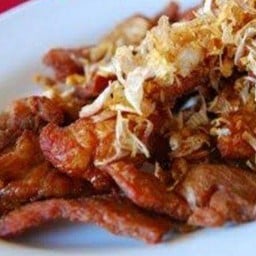 เนื้อทอดกระเทียม