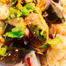 ยำไข่เยี่ยวม้า