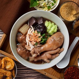ก๋วยเตี๋ยวไก่มะระ