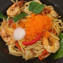 สปาเก็ตตี้ต้มพริกเผากุ้ง