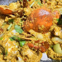 ปูไข่ผัดผงกะหรี่