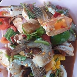 ร้านป้ารวยส้มตำ