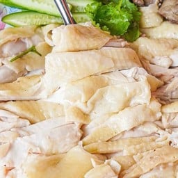 ไก่ตอนครึ่งตัว