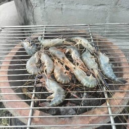 กุ้งแม่น้ำย่างบางพระ น้ำจิ้มแซ่บๆ