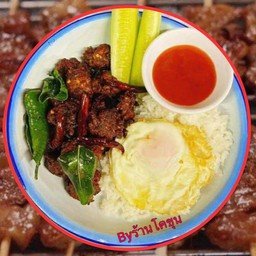 ข้าวหน้าลาบหมูทอด