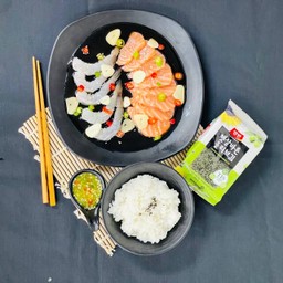 มอนดอง&กุ้งดองซีอิ๊ว +ข้าวญี่ปุ่น+สาหร่ายห่อ