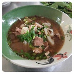 ก๋วยเตี๋ยวอร่อย ต.ตุ่น 1