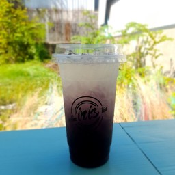 i - ris  cafe
