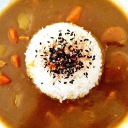 ข้าวแกงกะหรี่ญี่ปุ่น