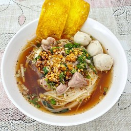 ก๋วยเตี๋ยวหมูต้มยำ