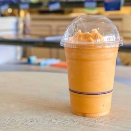 ชาไทยนมปั่น