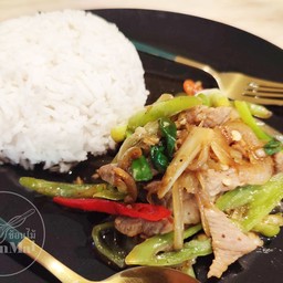 ช้อนไม้ โฮม คิทเช่น ChonMai Kitchen สาขา 1 พัทยา