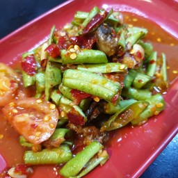 ส้มตำถั่ว